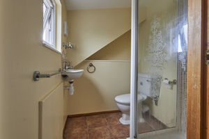 En Suite- click for photo gallery